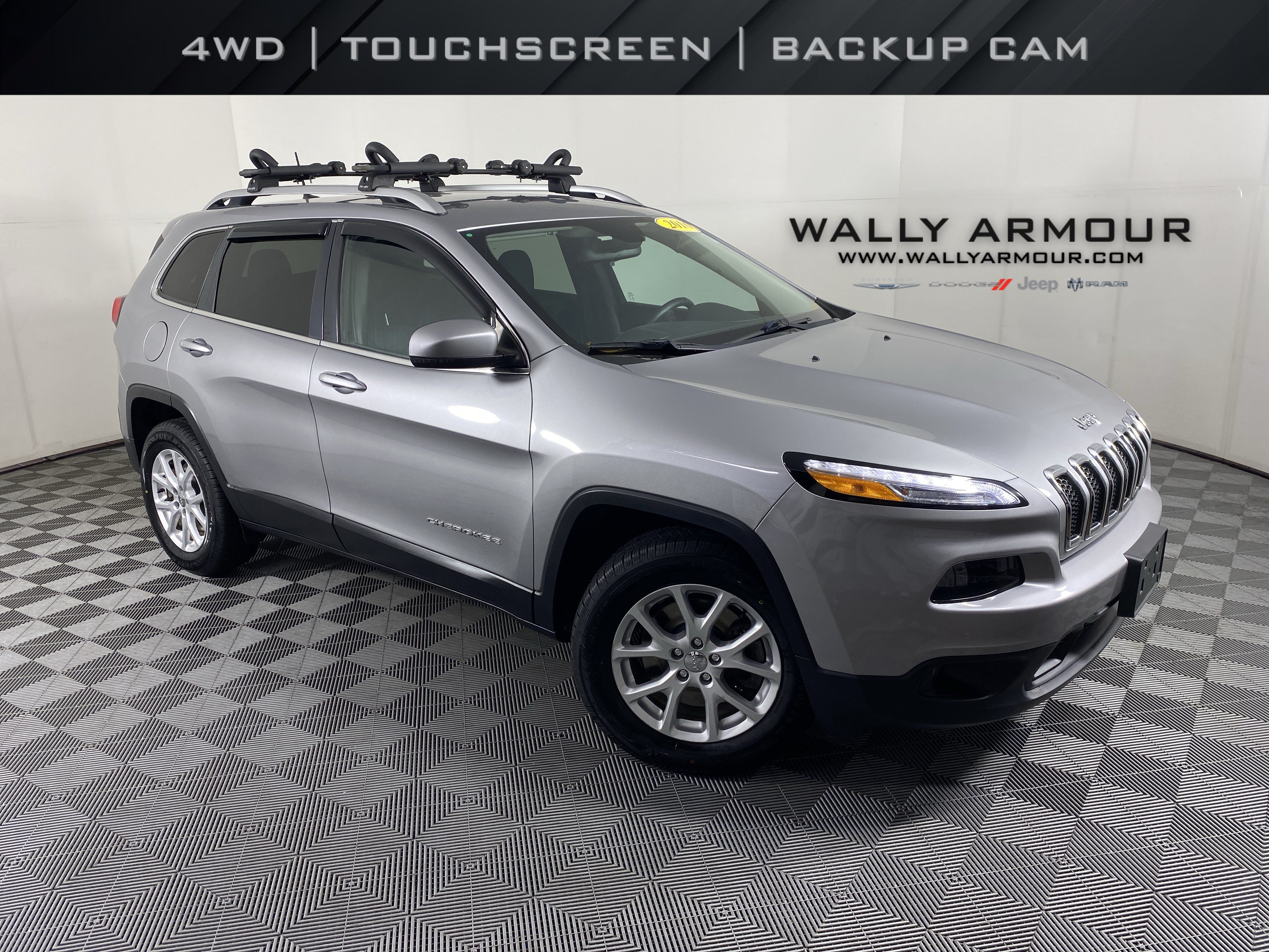 Used 2016 Jeep Cherokee Latitude w/ Safety/Convenience Group AWD/4WD image 1