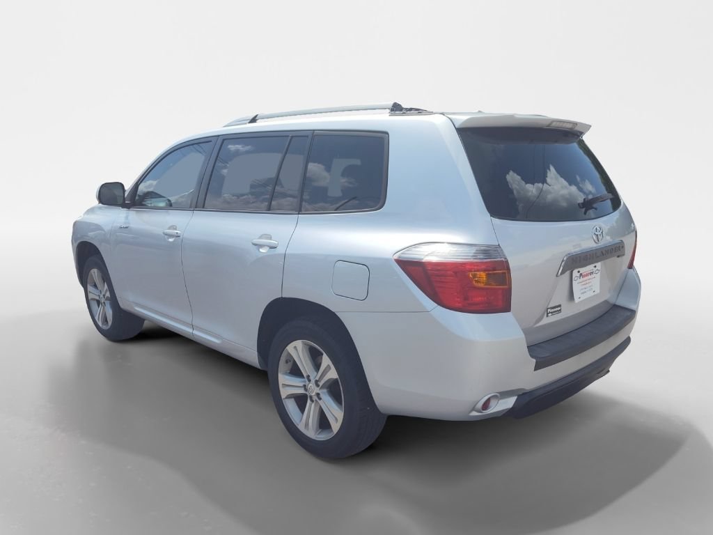 Used 2010 Toyota Highlander Sport w/ Extra Value Pkg 4 FWD image 3
