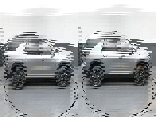 New 2026 Chevrolet Traverse LT w/ Enhanced Driving Package image 43