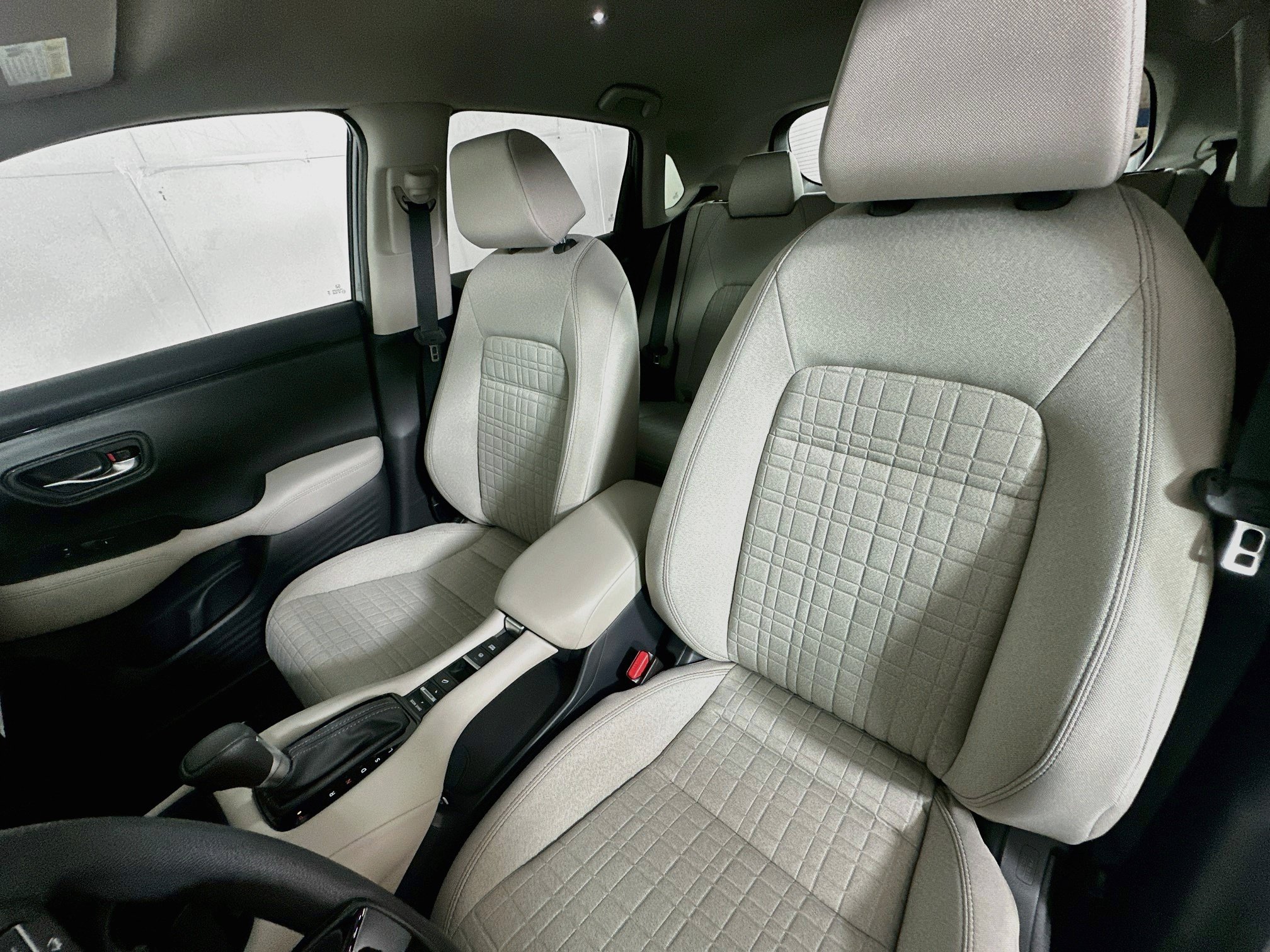 New 2027 Honda HR-V LX image 19