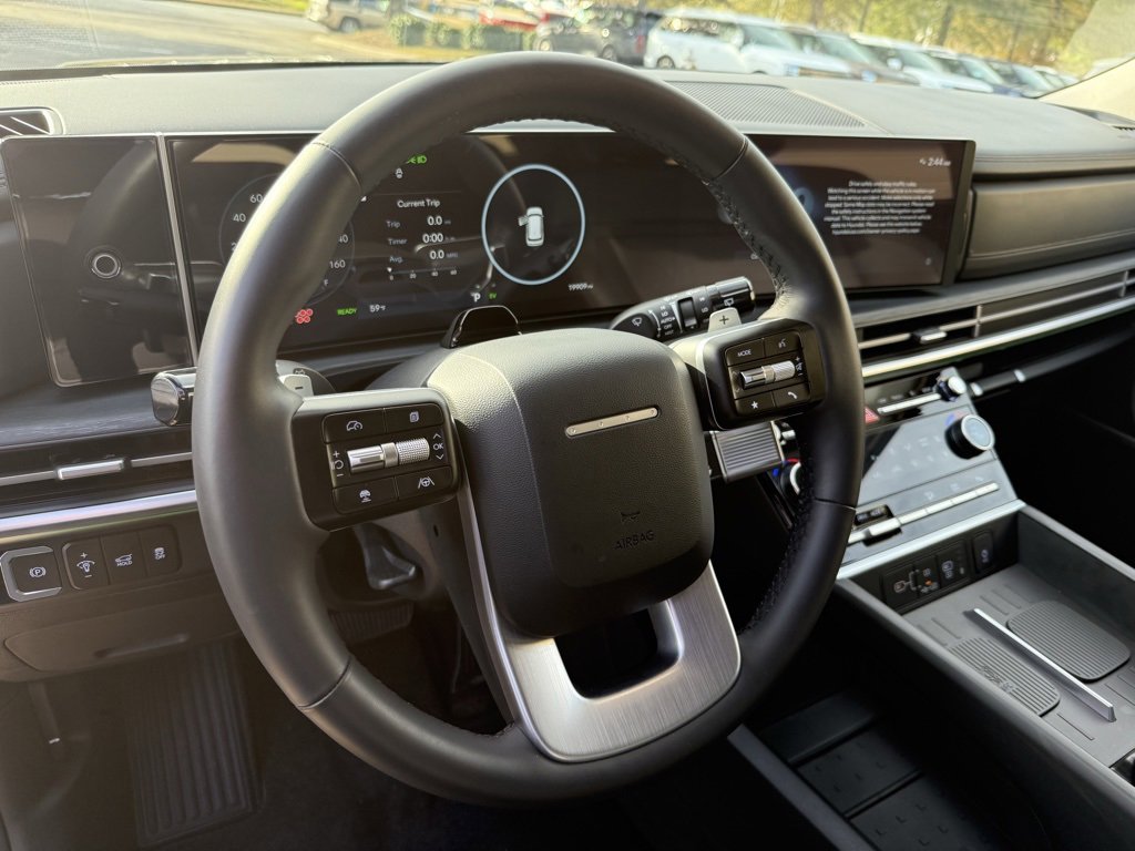 Used 2025 Hyundai Santa Fe Limited image 13