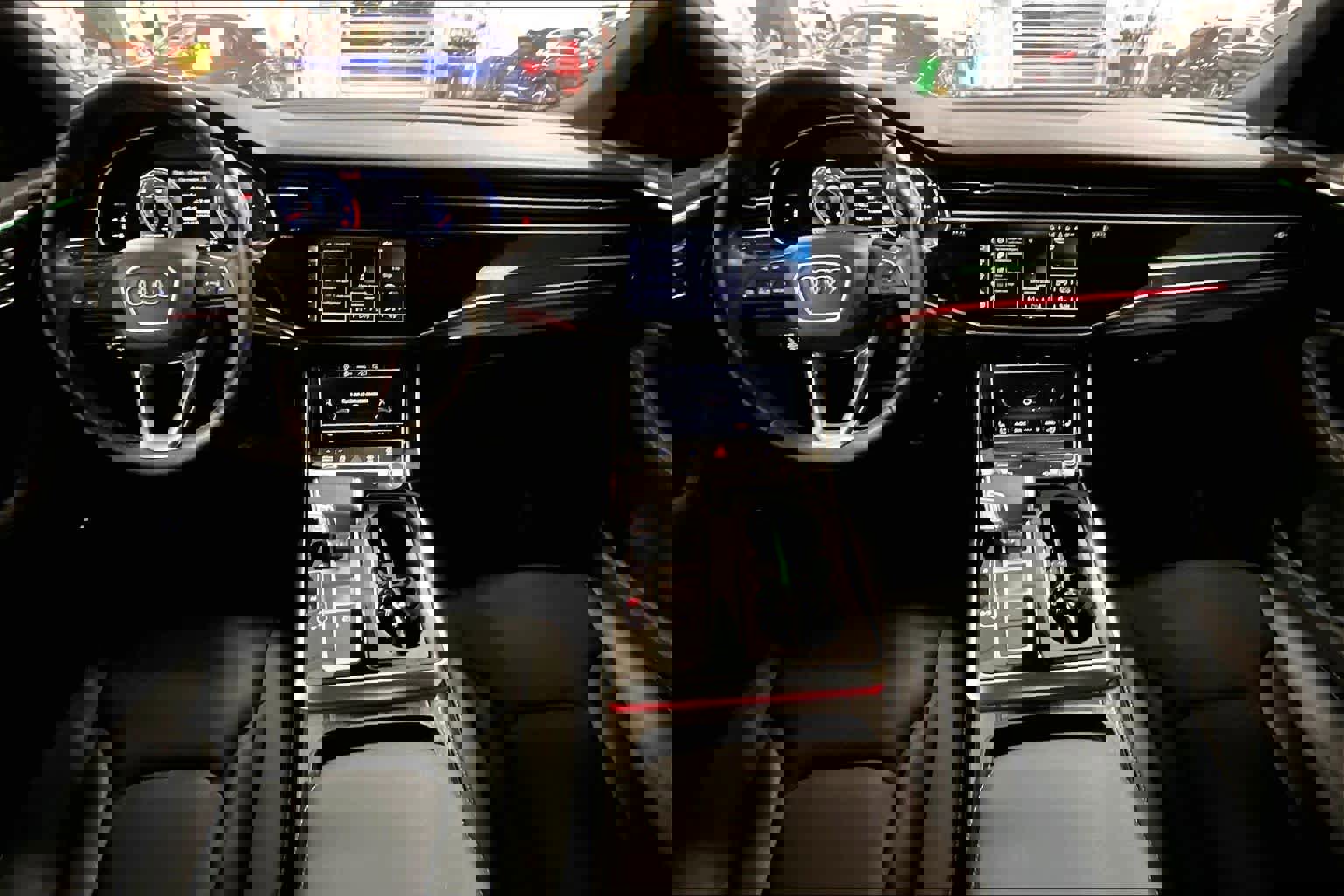 Used 2024 Audi Q8 Premium Plus w/ Premium Plus Package image 11