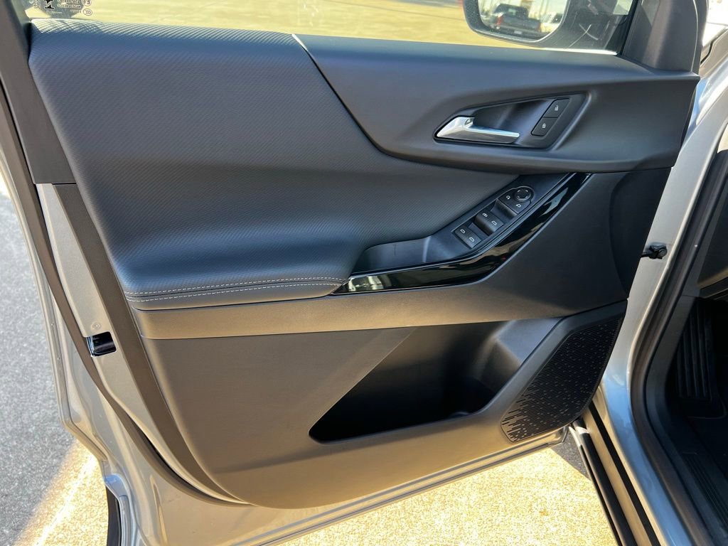 New 2026 Chevrolet Equinox LT w/ Safety and Technology Package image 28