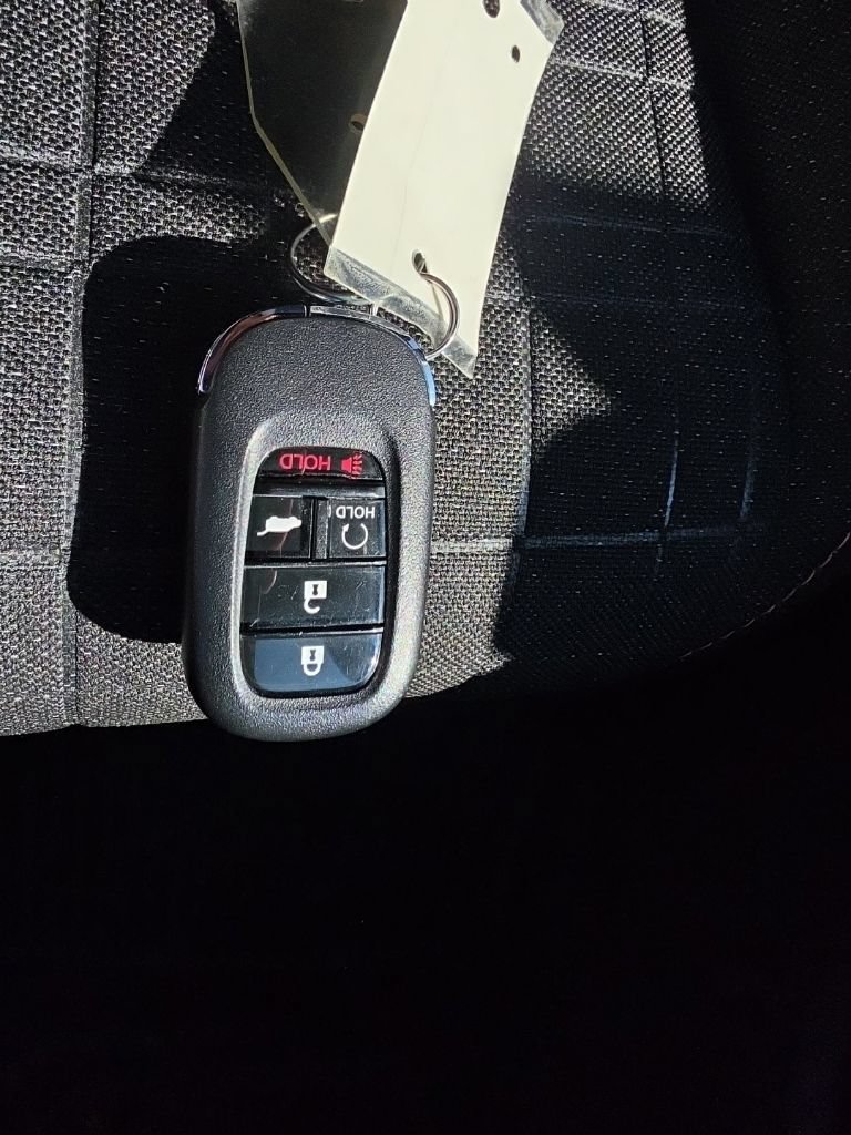 Used 2024 Honda HR-V Sport image 32