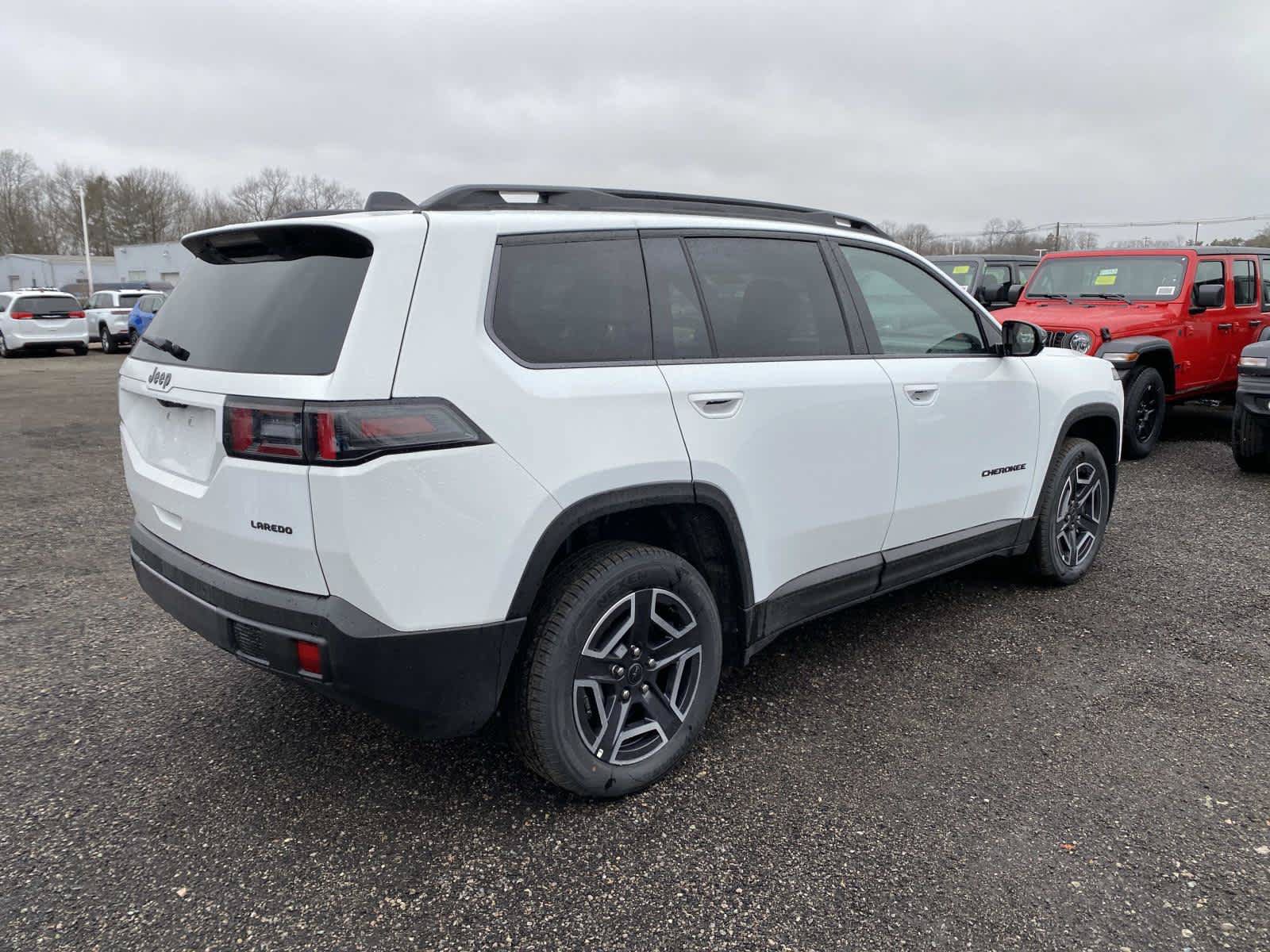 New 2026 Jeep Cherokee Laredo AWD/4WD image 3