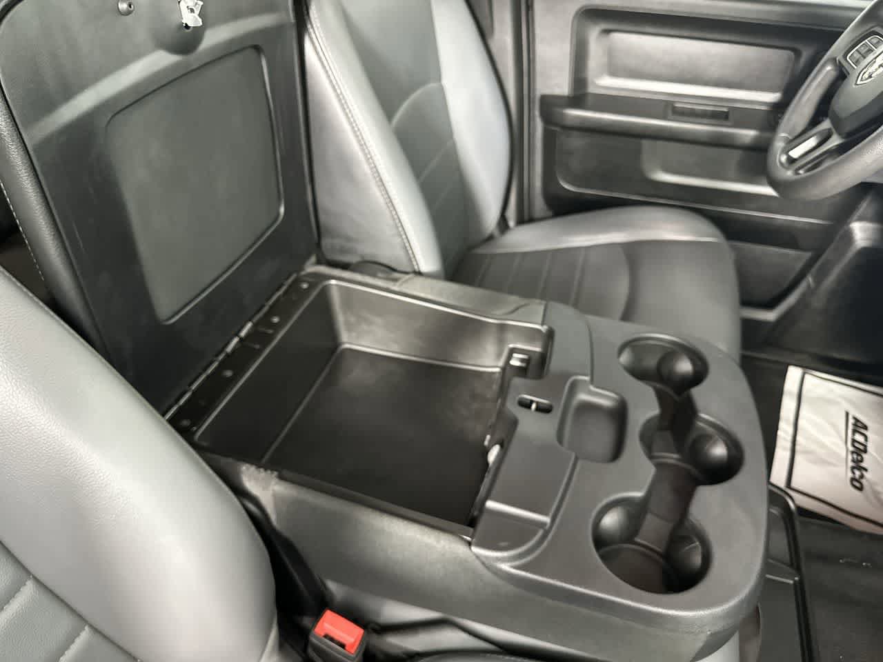 Used 2024 RAM 1500 Tradesman AWD/4WD image 25