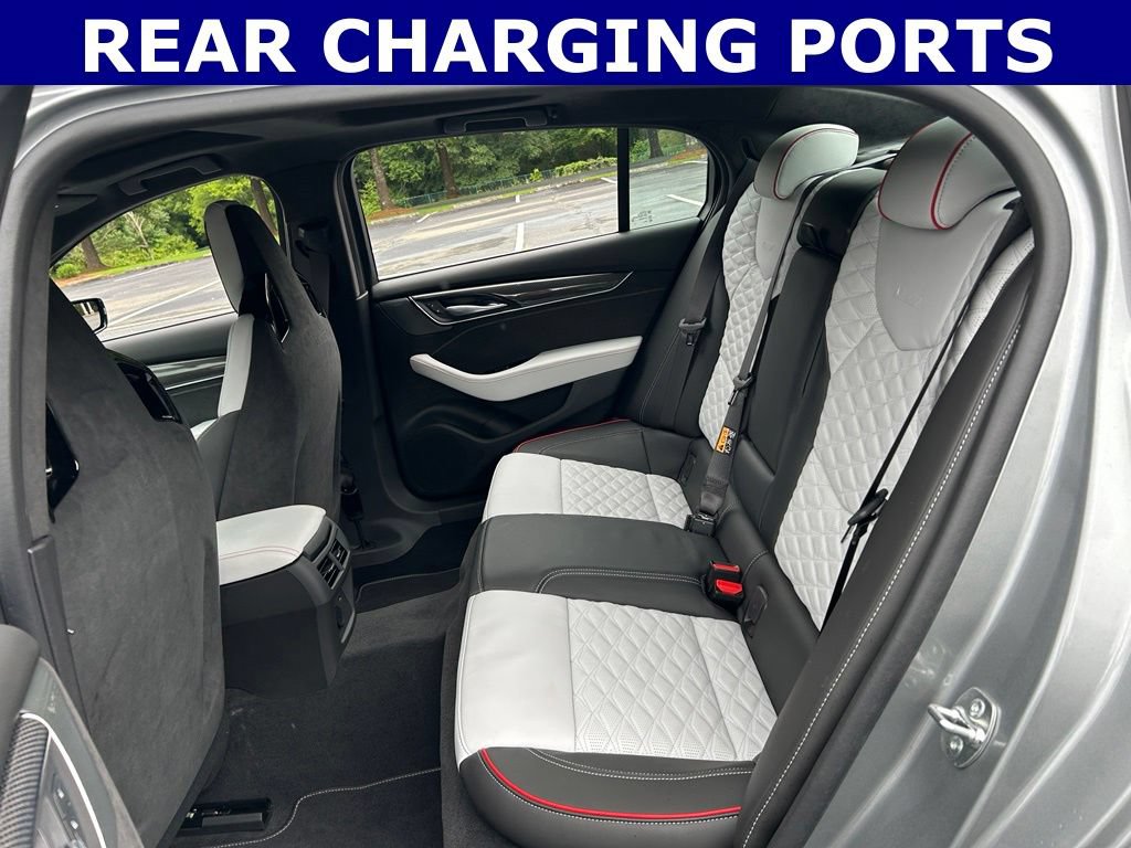 Used 2025 Cadillac CT5 V Blackwing w/ Parking Package RWD image 17