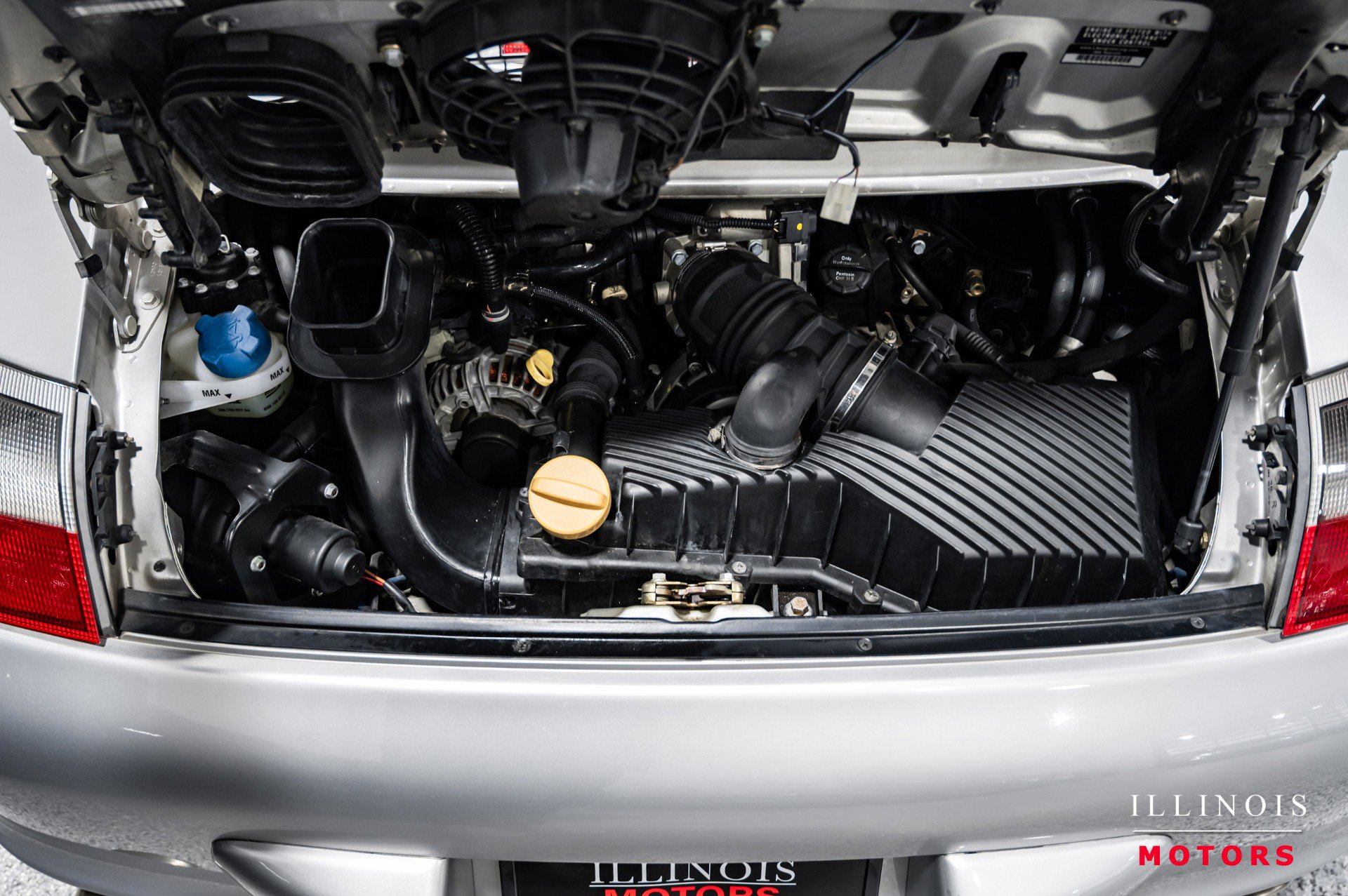 Used 2002 Porsche 911 Carrera image 28