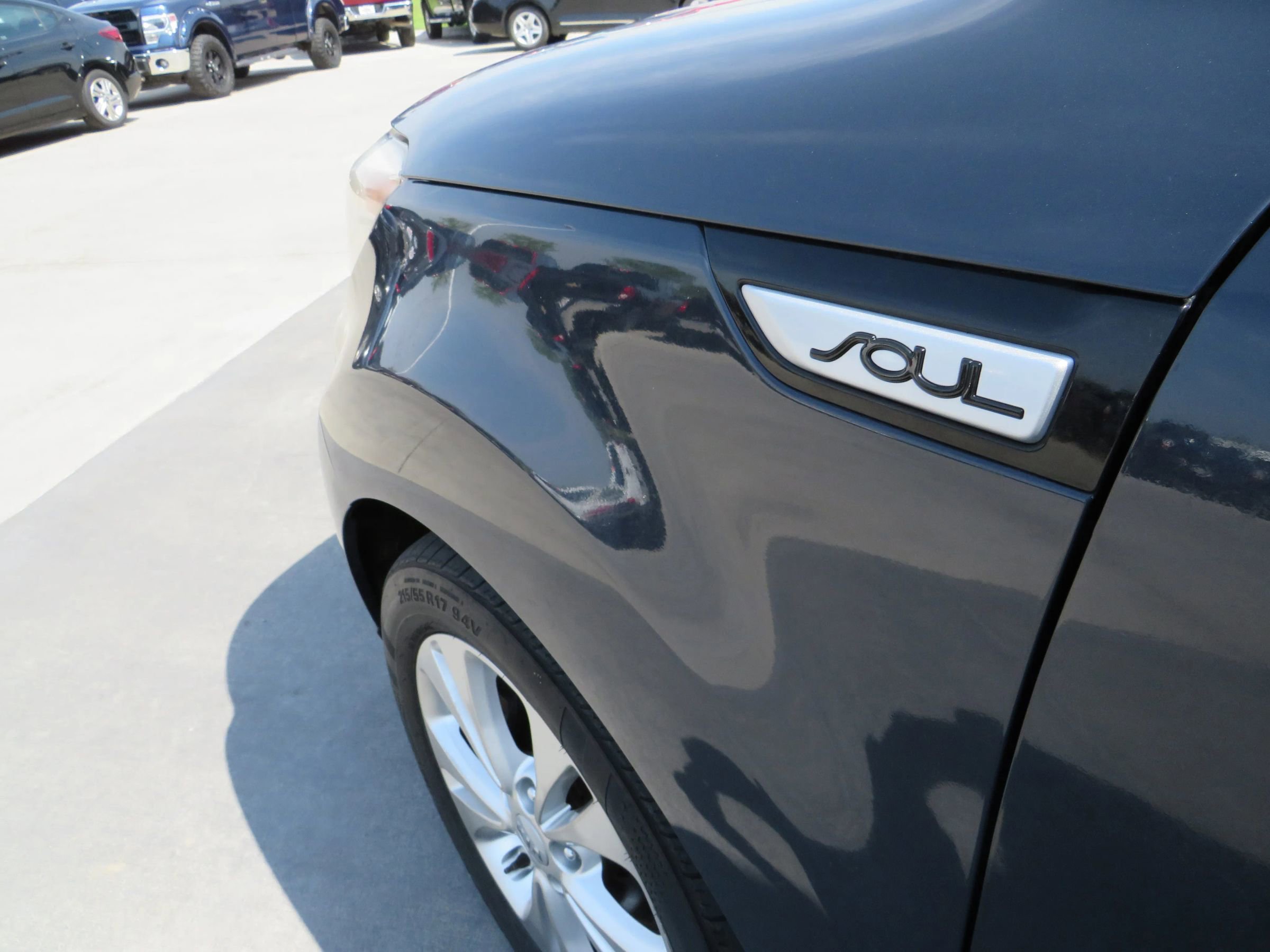 Used 2016 Kia Soul ! w/ Premium Package FWD image 29