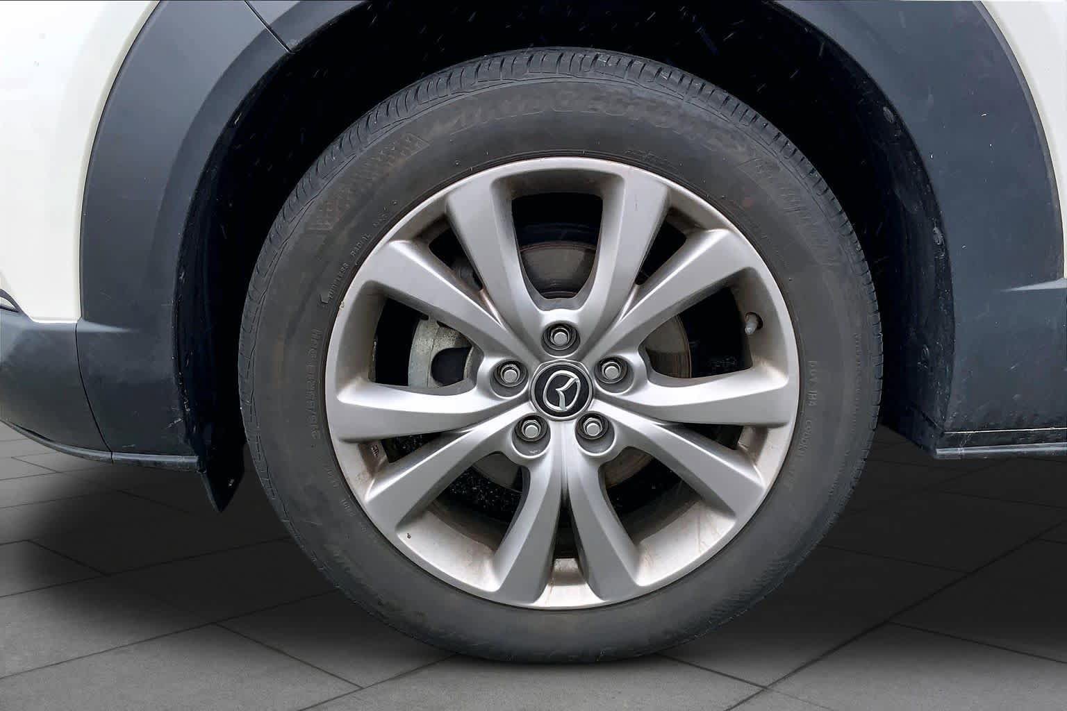 Used 2020 MAZDA CX-30 AWD w/ Premium Package image 11