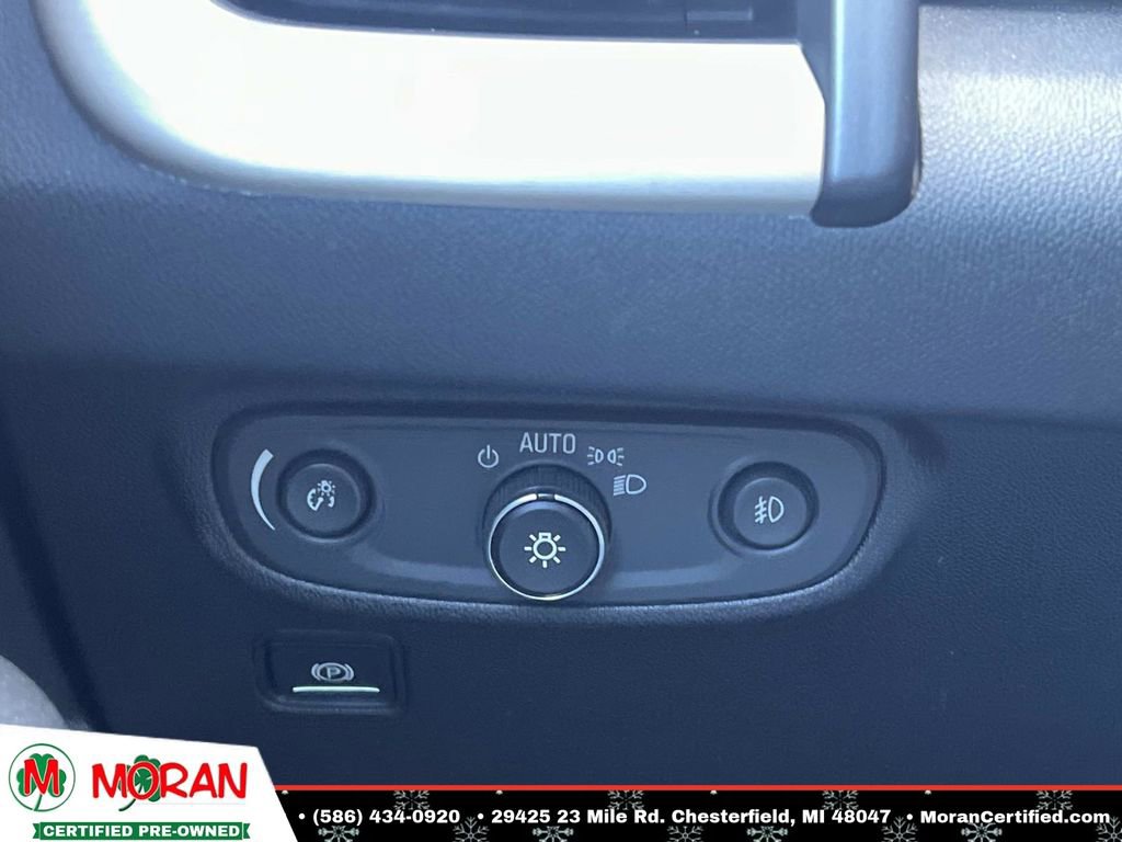 Used 2018 GMC Terrain Denali w/ LPO, 'HIT The Road' Package image 27