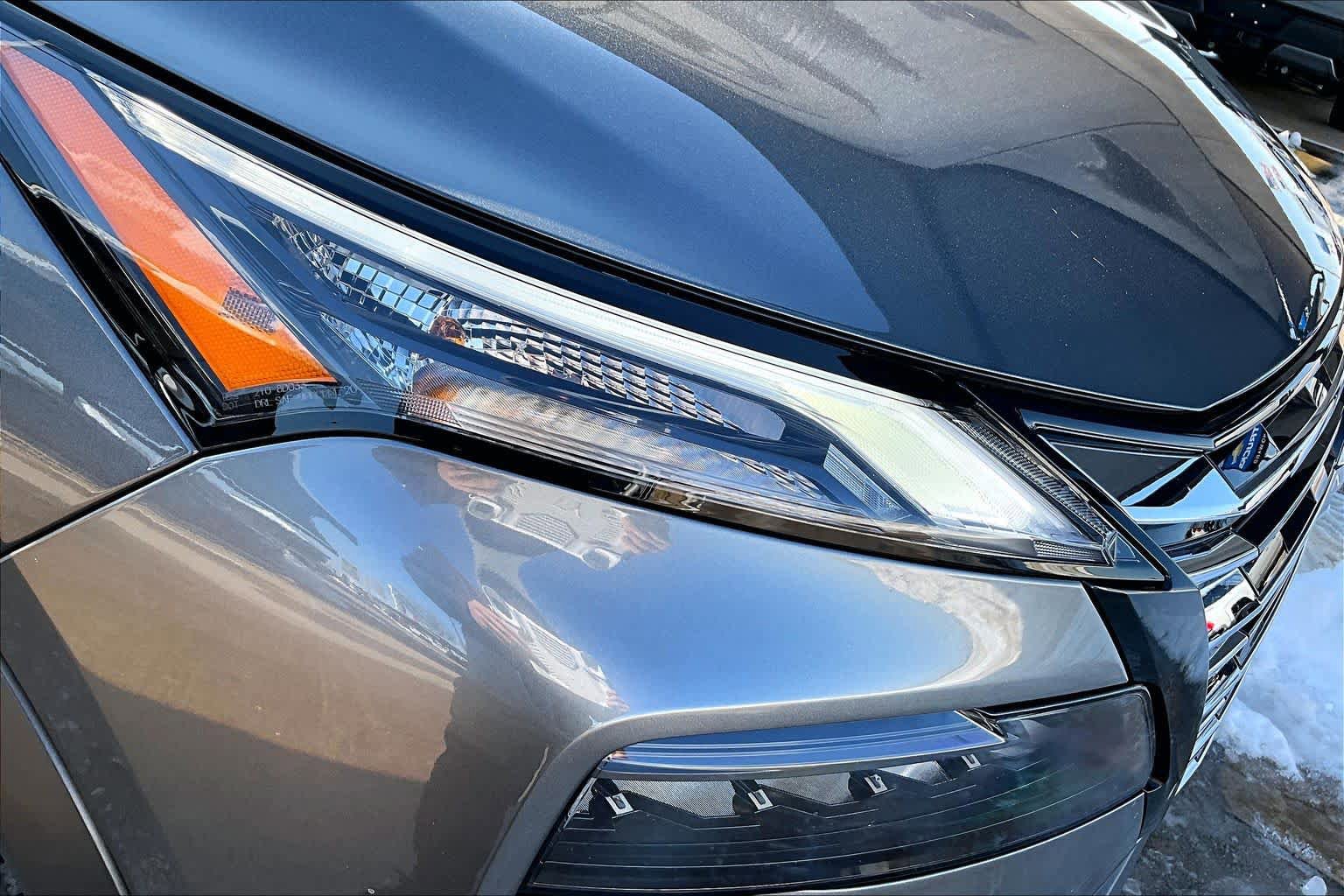 Certified 2025 Nissan Rogue S FWD image 24