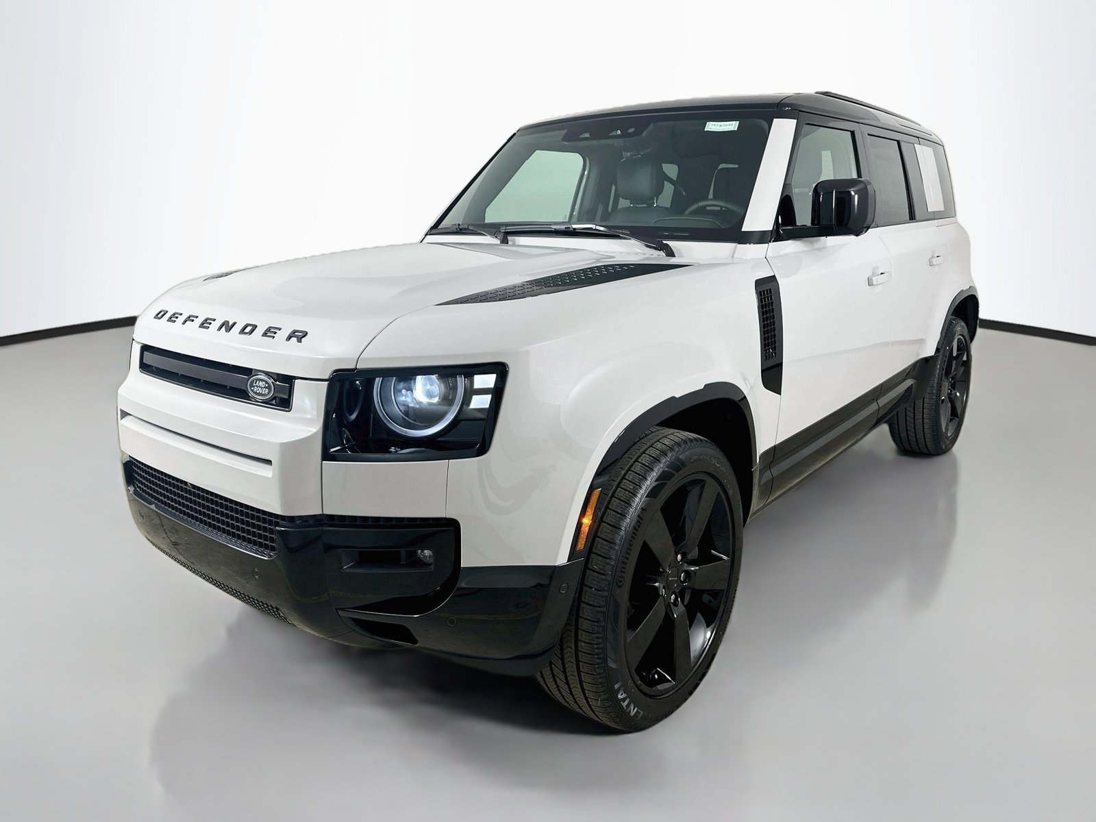 New 2026 Land Rover Defender 110 X-Dynamic SE AWD/4WD image 1