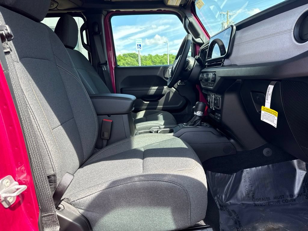 New 2026 Jeep Wrangler Unlimited Sport AWD/4WD image 11