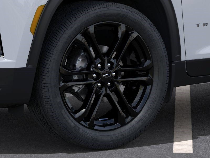 New 2026 Chevrolet Traverse LT w/ Driver Confidence Package AWD/4WD image 9