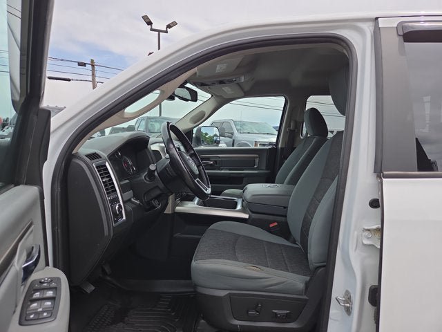 Used 2020 RAM 1500 Classic Warlock AWD/4WD image 9