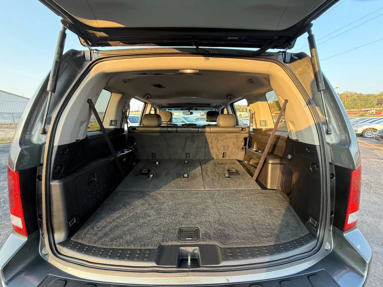 Used 2010 Honda Pilot EX-L image 16