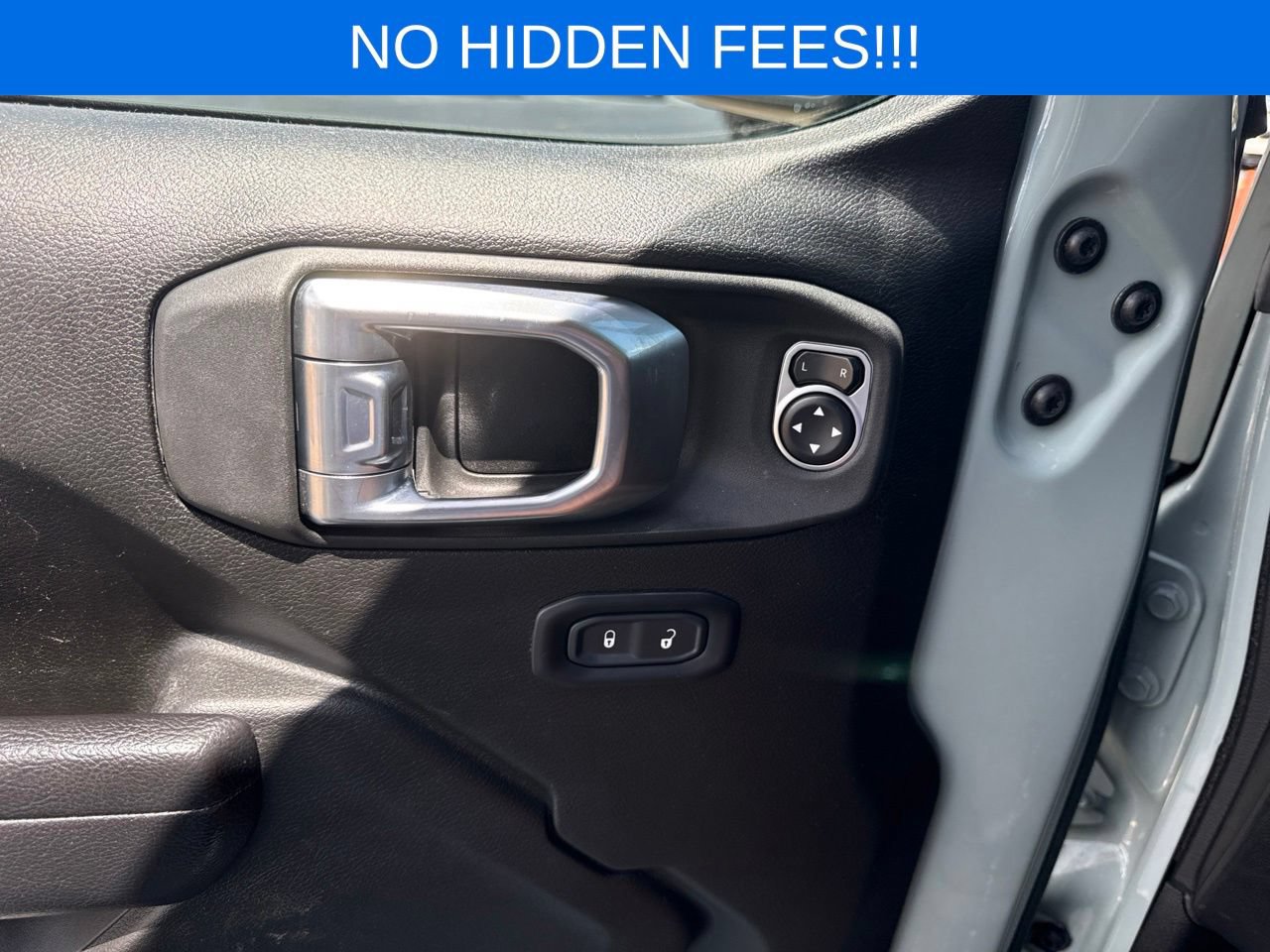 Used 2024 Jeep Wrangler Unlimited Rubicon AWD/4WD image 36