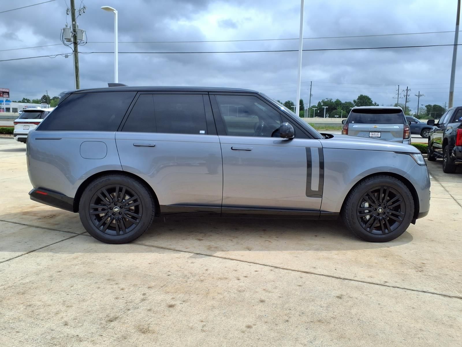 Used 2023 Land Rover Range Rover SE AWD/4WD image 5