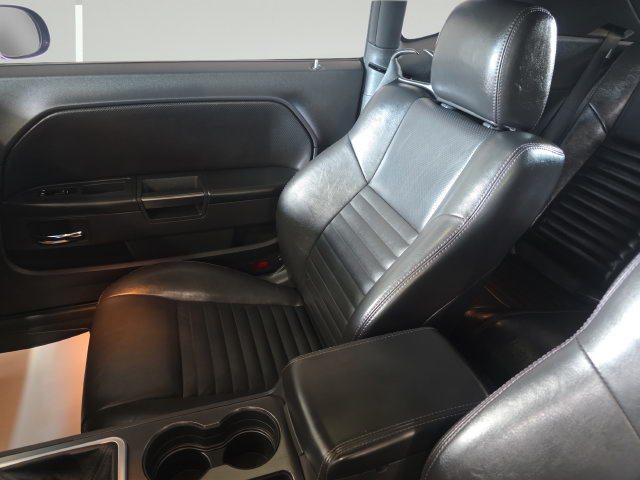 Used 2010 Dodge Challenger R/T RWD image 22