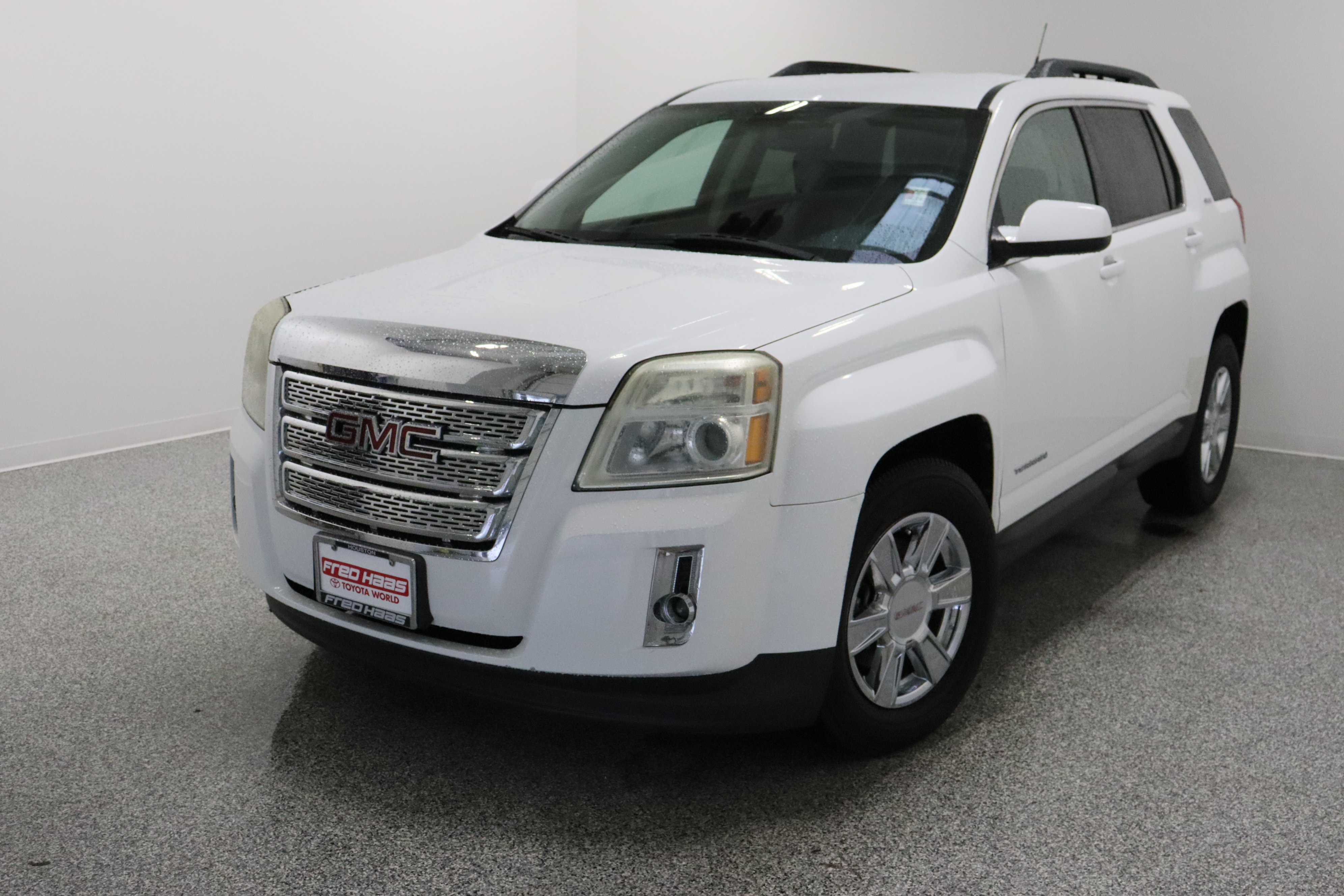 Used 2011 GMC Terrain SLE AWD/4WD image 2
