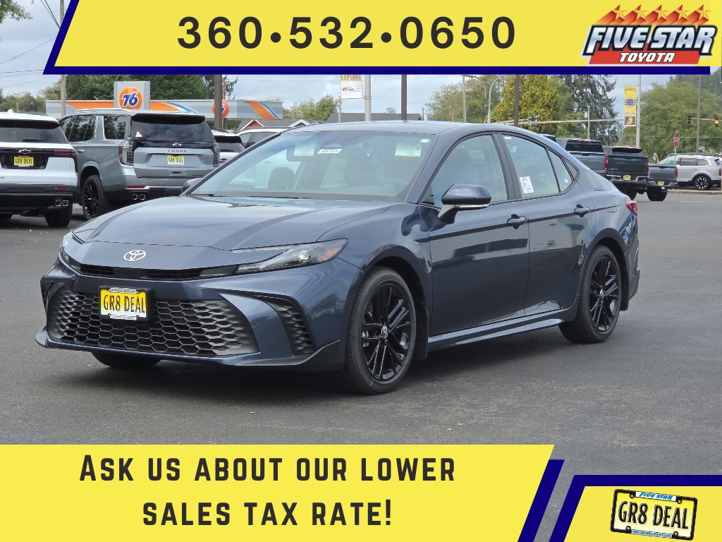 New 2026 Toyota Camry SE FWD image 1