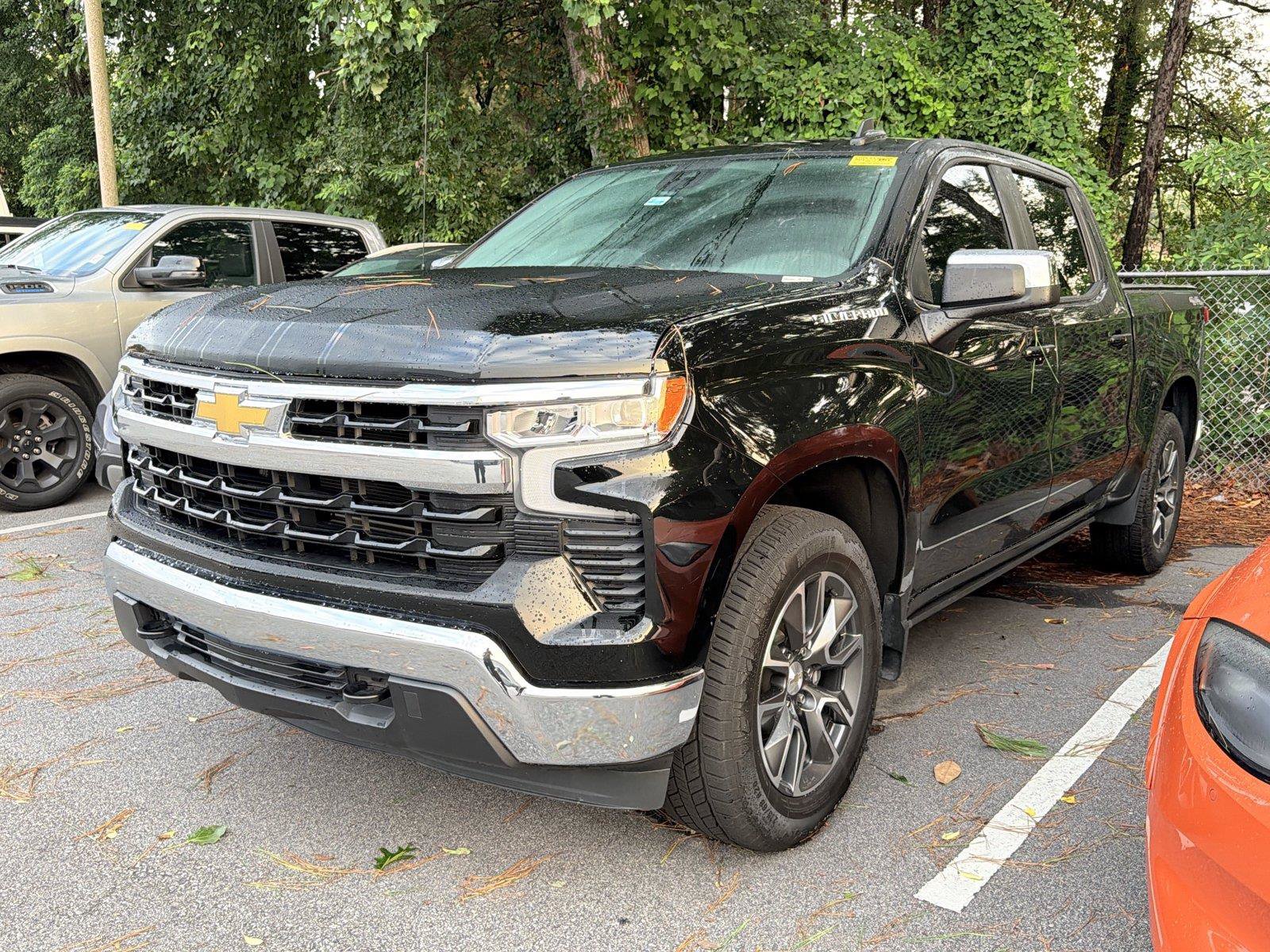 Used 2023 Chevrolet Silverado 1500 LT