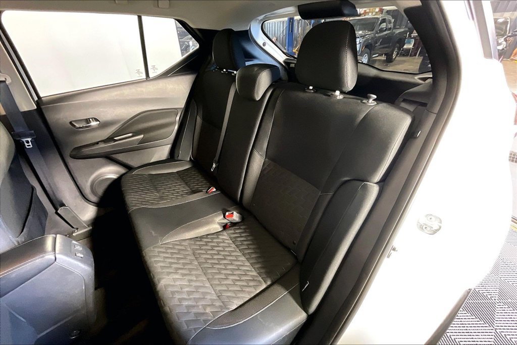 Used 2023 Nissan Kicks SV FWD image 31