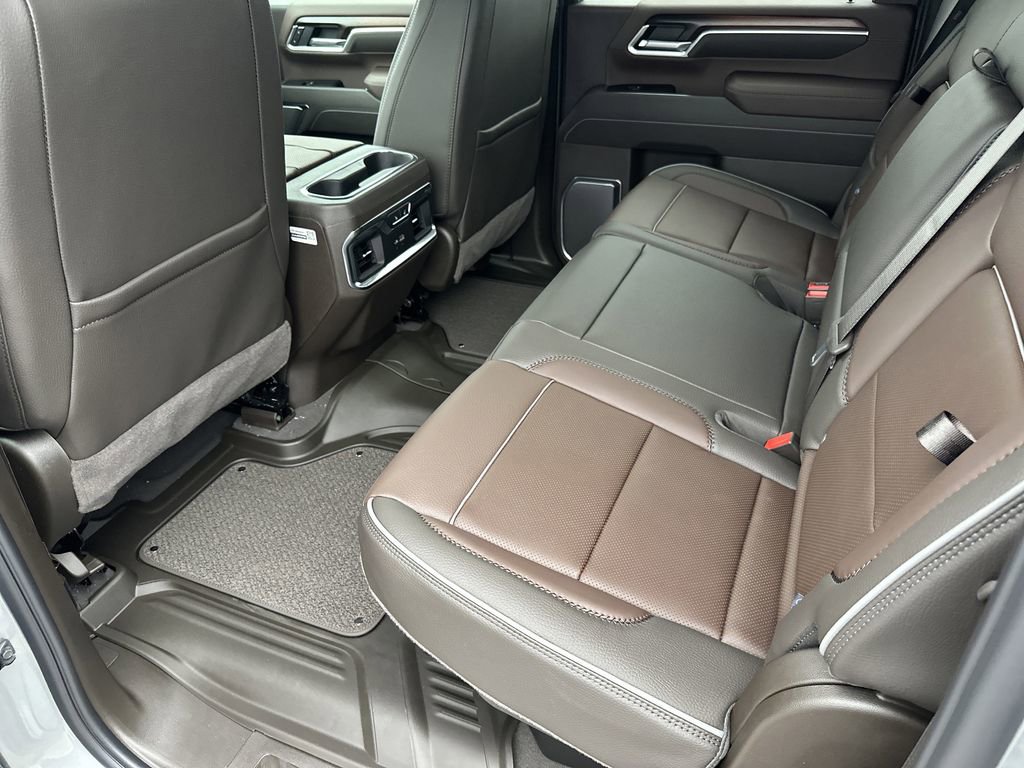 New 2026 GMC Sierra 2500 Denali w/ Denali Reserve Package image 30