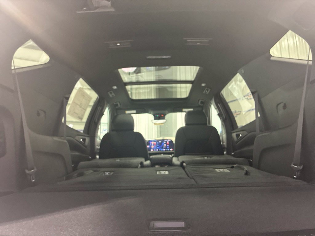 New 2027 Chevrolet Traverse LT w/ Enhanced Driving Package FWD image 42