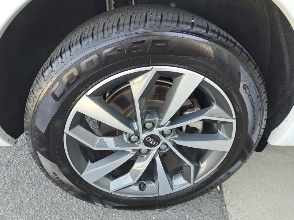 Used 2024 Audi Q5 2.0T Premium Plus AWD/4WD image 18
