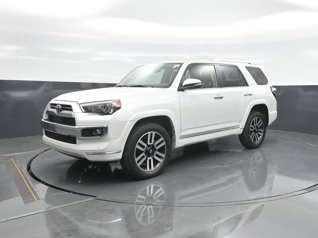 Certified 2024 Toyota 4Runner Limited AWD/4WD image 3