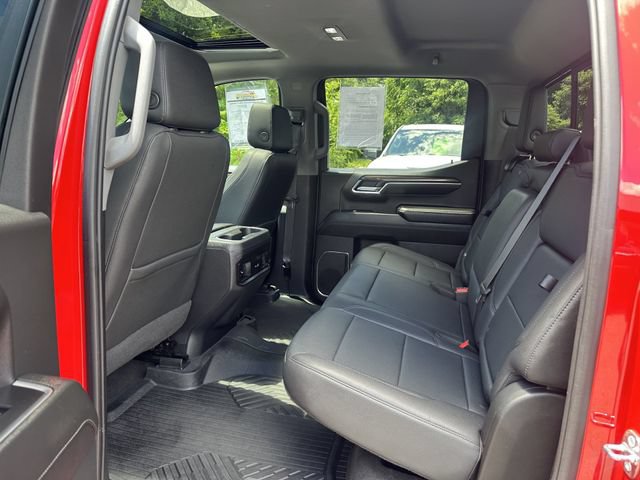 Used 2022 Chevrolet Silverado 1500 LT Trail Boss w/ LT Trail Boss Premium Package AWD/4WD image 17