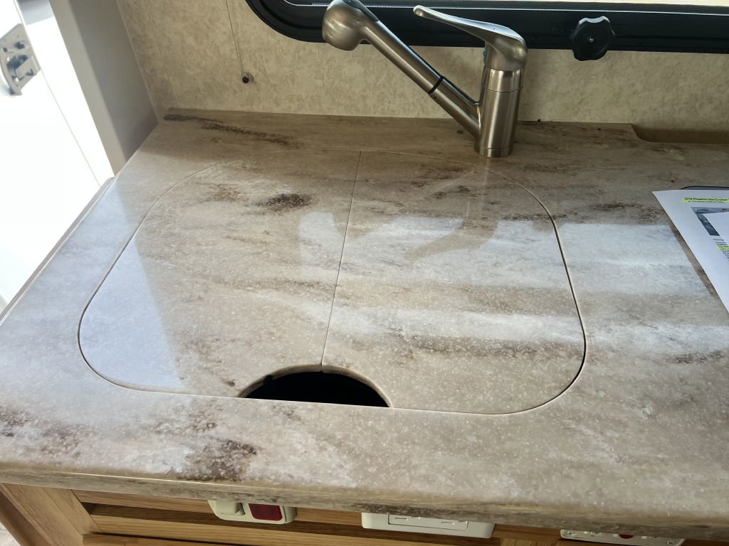 Used 2017 Ford E-450 and Econoline 450 Super Duty w/ Motorhome Prep Package image 69