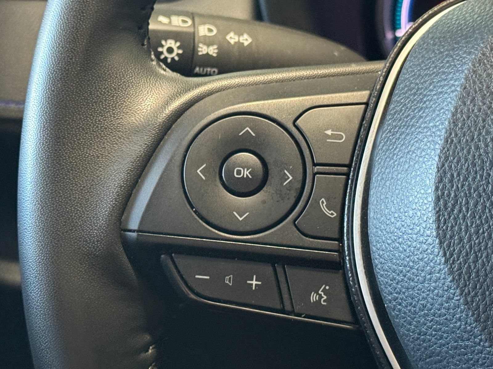 Used 2024 Toyota RAV4 SE AWD/4WD image 28