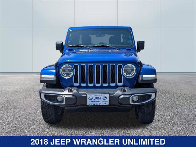 Used 2018 Jeep Wrangler Unlimited Sahara w/ Uconnect 4C Nav & Sound Group AWD/4WD image 8