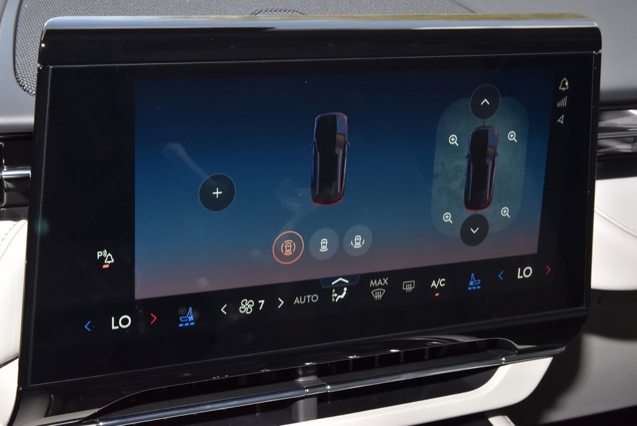 New 2026 Lincoln Nautilus Reserve AWD/4WD image 29