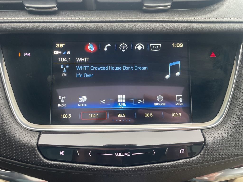 Used 2019 Cadillac XT5 Luxury image 38