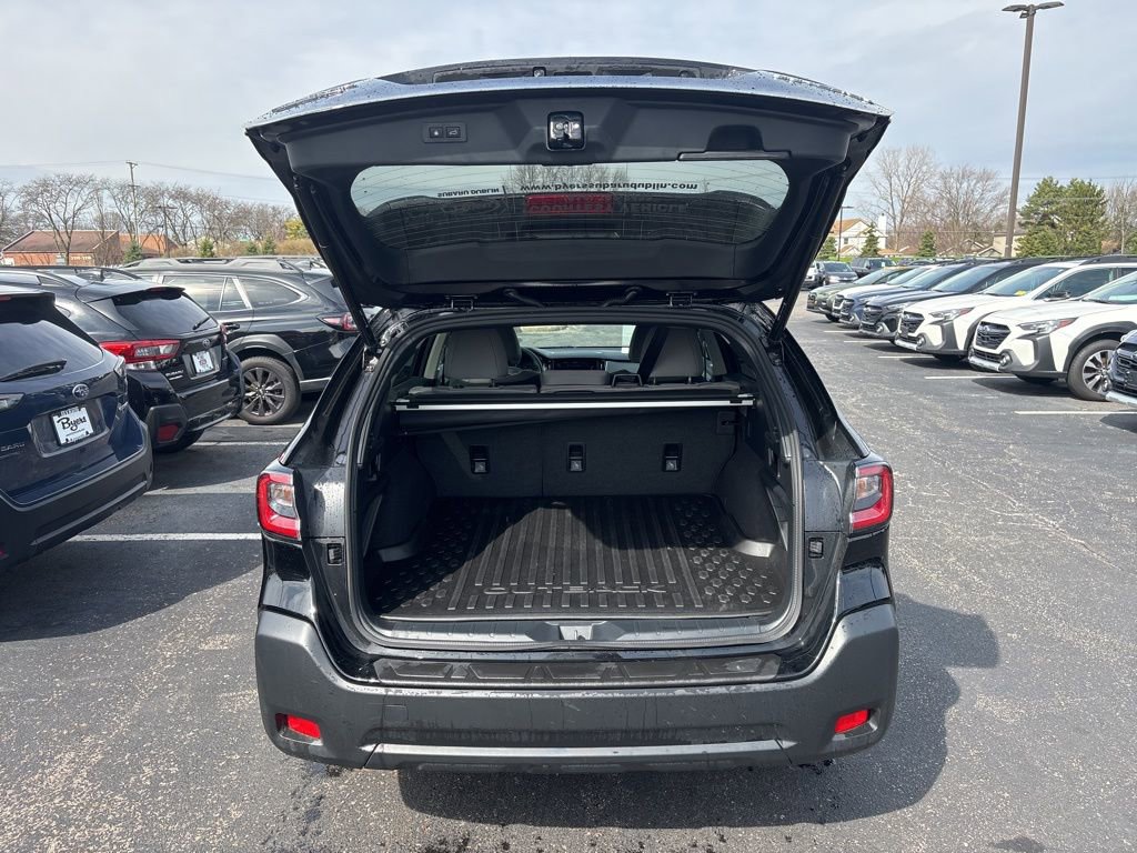 Certified 2025 Subaru Outback Premium w/ Popular Package #1A image 7