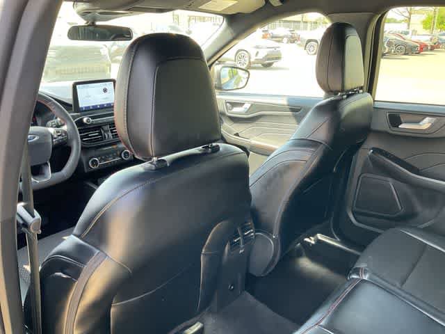 Used 2025 Ford Escape ST-Line Select AWD/4WD image 16