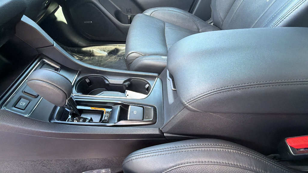 Used 2025 Subaru Ascent Bronze Edition AWD/4WD image 13