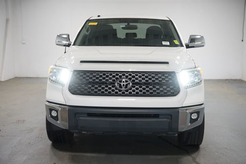 Used 2016 Toyota Tundra SR5 w/ SR5 Upgrade Package RWD image 2