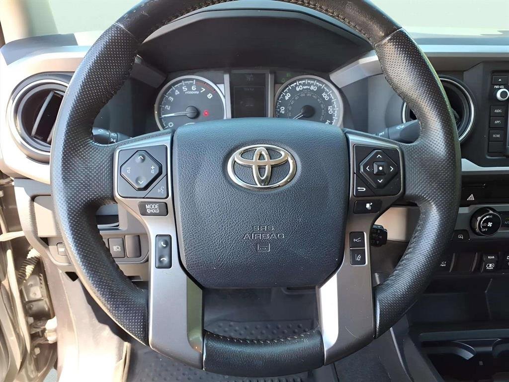 Used 2018 Toyota Tacoma SR5 image 14
