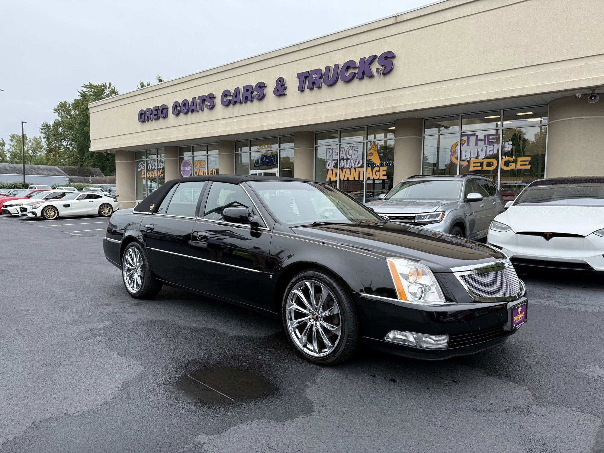 Used 2006 Cadillac DTS w/ Trunk Convenience Package
