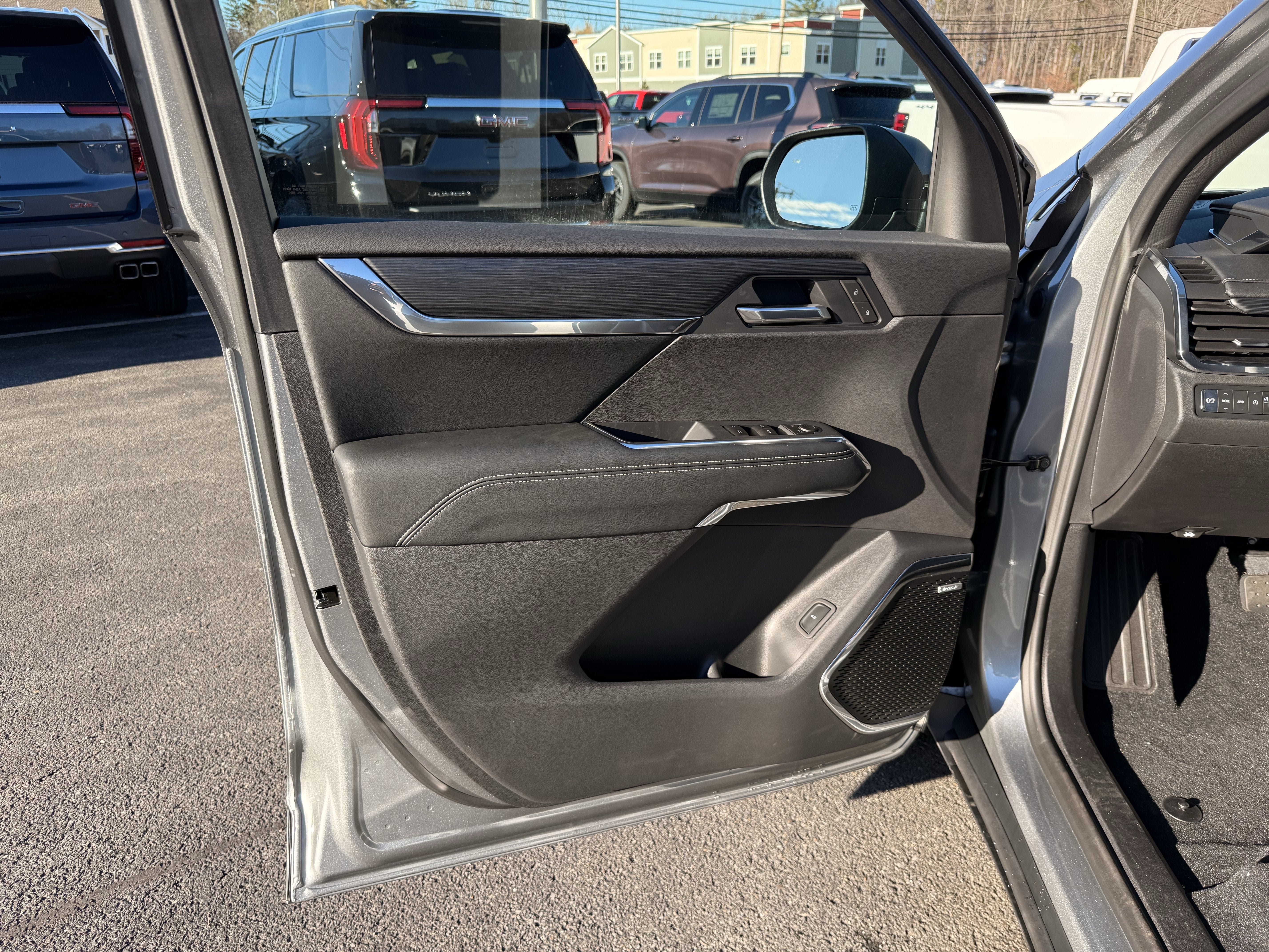 New 2026 GMC Acadia Elevation AWD/4WD image 10
