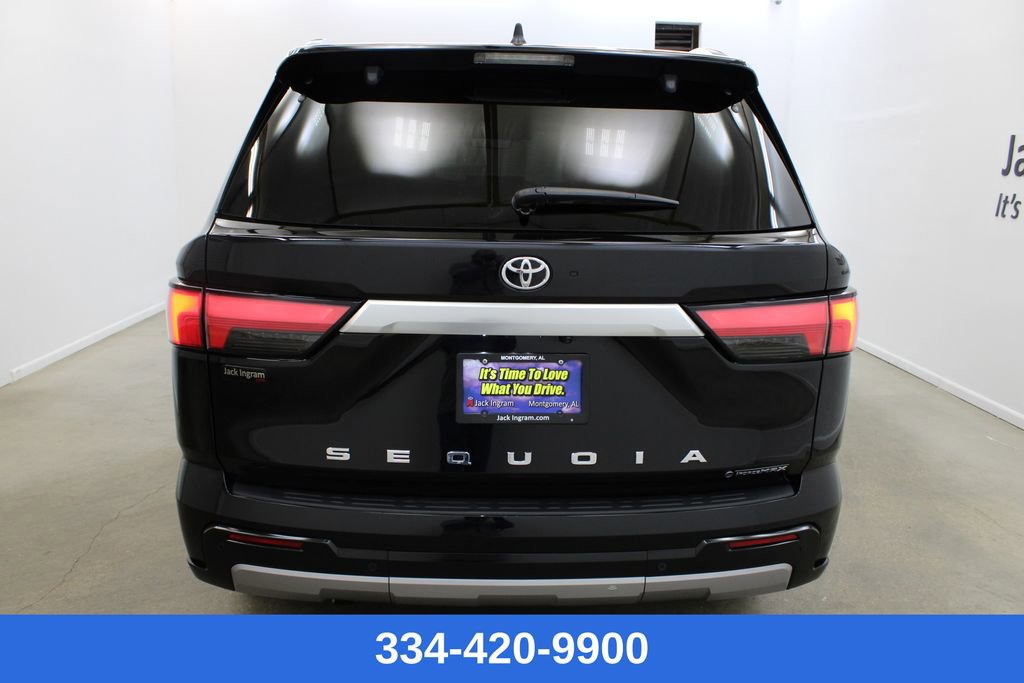 Used 2025 Toyota Sequoia Capstone image 3