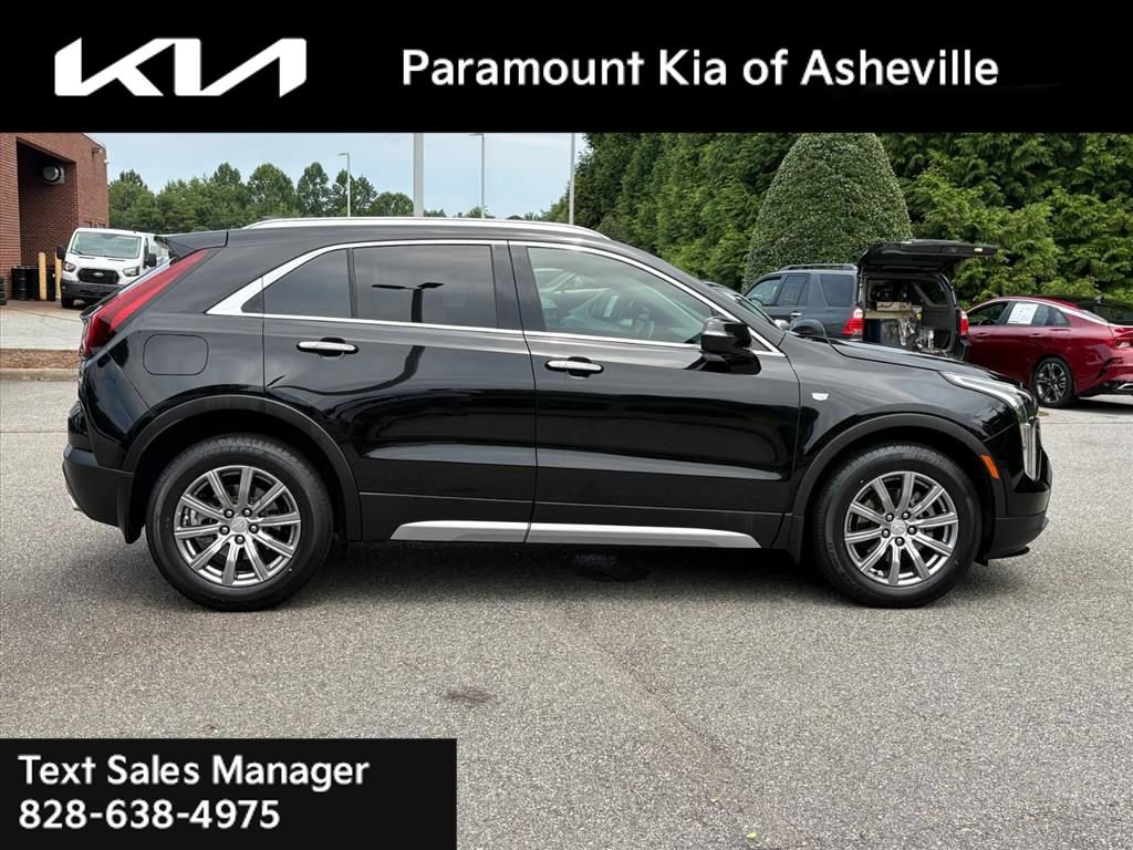 Used 2021 Cadillac XT4 Premium Luxury FWD image 6