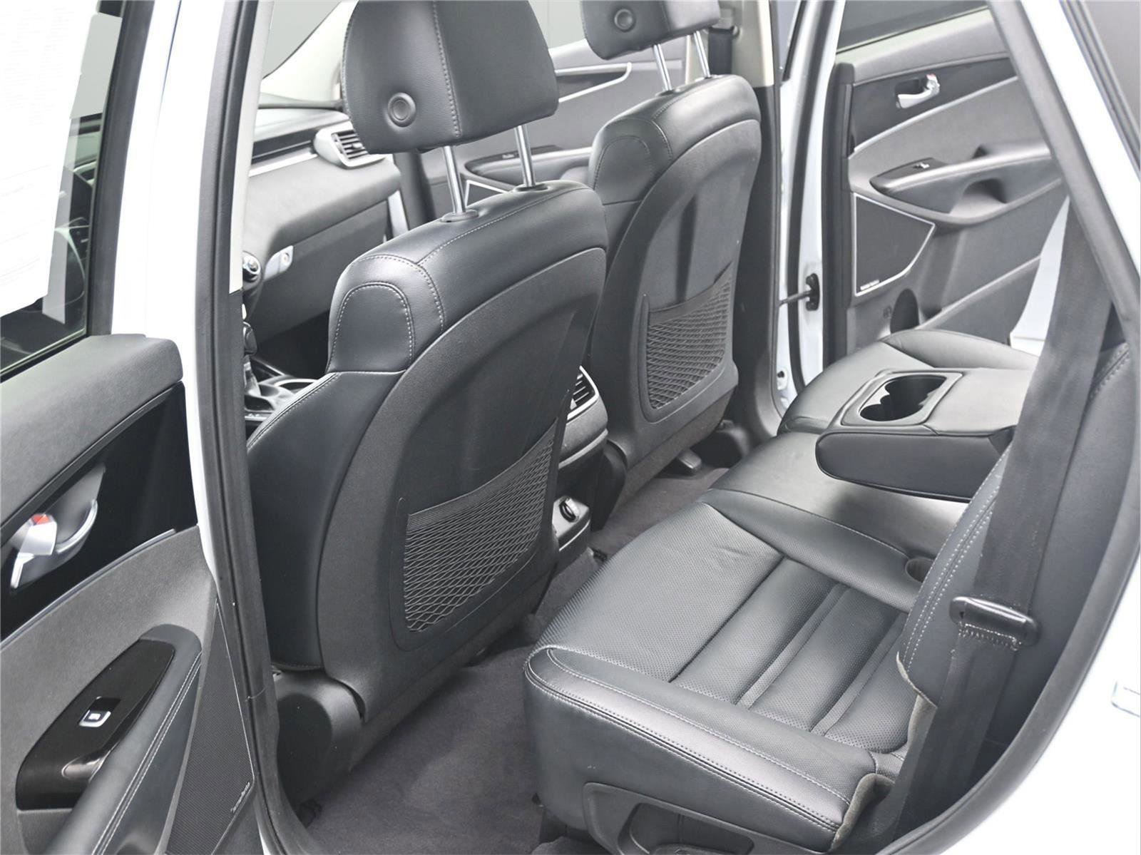 Used 2020 Kia Sorento SX image 6