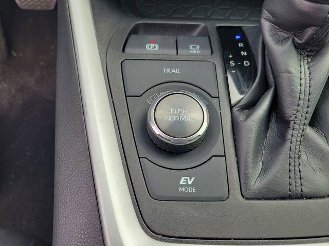 Used 2022 Toyota RAV4 XSE image 24