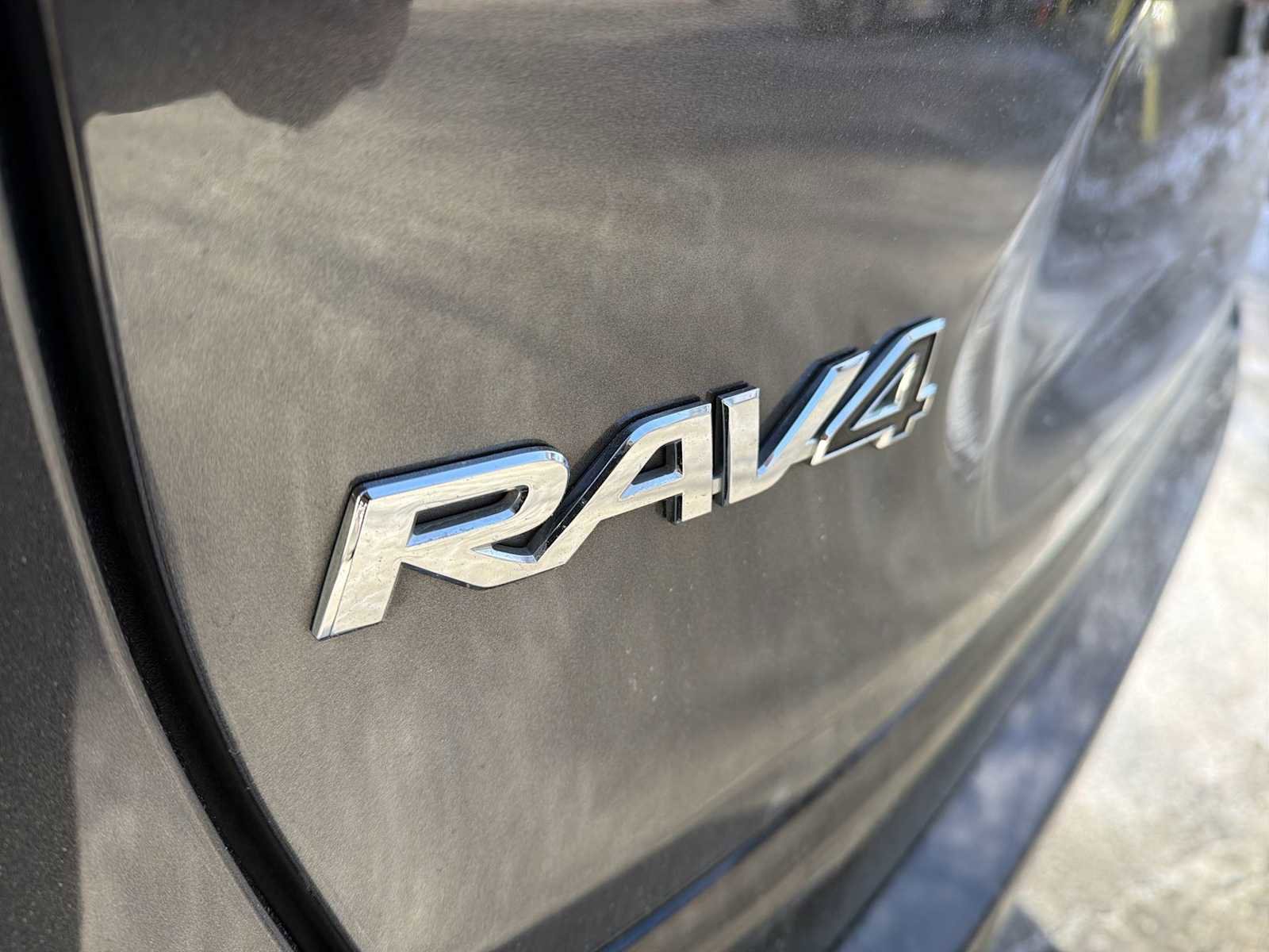 Used 2024 Toyota RAV4 XSE image 32